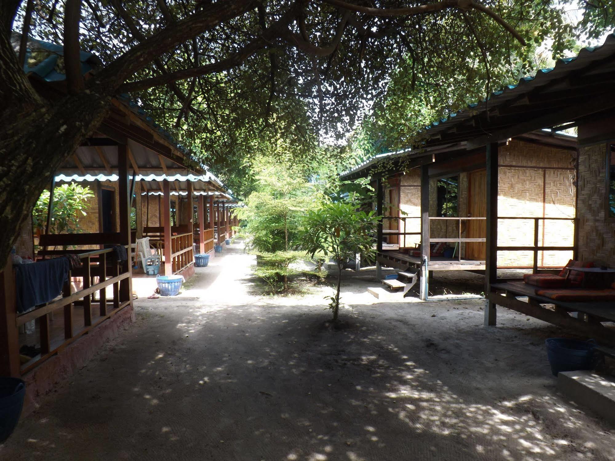 Hotel Family Song Koh Lipe Exterior foto